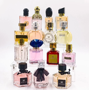 Set di Profumi Eau De Parfum per <span class=keywords><strong>Donna</strong></span> ad Alte Prestazioni, Fragranza Floreale di Lunga Durata, Confezione Regalo Formato Standard Spray - Product Image 2