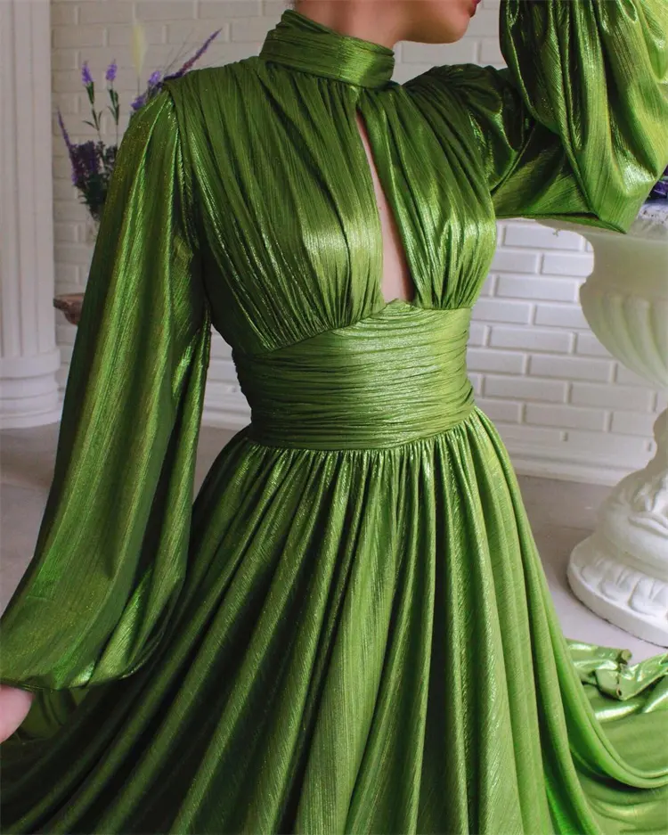2021 Elegant green color party gowns ladies halter neck big swing long sleeve evening long dresses