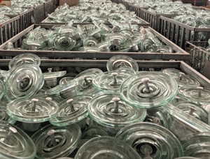 Chất lượng tốt u70bs/127 70kn <span class=keywords><strong>11kv</strong></span> điện áp cao Kính cường lực treo đĩa cách điện Loại pin cách điện - Product Image 6