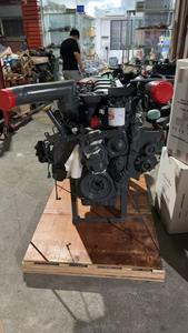 Conjunto de motor completo de excavadora D924 original y genuino para montaje de motor Liebherr D924 - Product Image 3