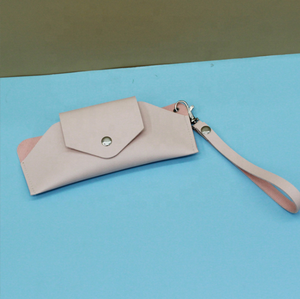 Funda de gafas de sol portátil con llavero de bucle de cinturón, funda de protección para gafas de lectura, Funda de cuero PU para exteriores - Product Image 1