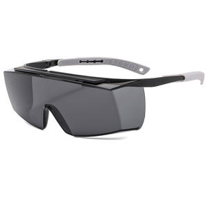 Gafas de Sol Deportivas Polarizadas Grises con Marco Completo para Ciclismo al Aire Libre, Tipo 3, con Protección UV y Marco de PC - Product Image 1