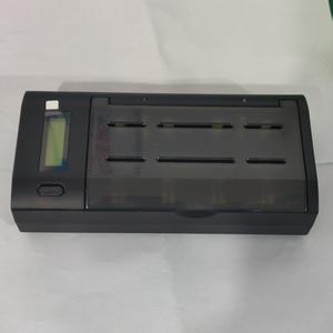 <span class=keywords><strong>Cargador</strong></span> de Baterías Inteligente LCD con Carga Rápida y Protección Contra Sobrecargas para Juguetes, Controles Remotos y Controles de Videojuegos - Product Image 1