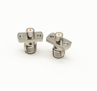 Connecteur de panneau d'adaptateur RF en acier inoxydable SMA-KFD1711G DC-18GHz avec perte d'insertion ≤ 0.4dB et onde stationnaire ≤ 1.2