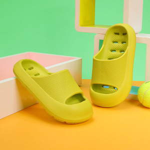 Sandales d'été pour enfants en EVA moulé à bout fermé, avec embout de sécurité, plateforme épaisse, pour la plage, la piscine et l'eau, pour garçons et filles - Product Image 3