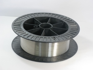 Fil de <span class=keywords><strong>soudure</strong></span> en bronze blanc CuNi9Sn2, fourni par l'usine, taille personnalisée 0,8 mm-3,0 mm, échantillon disponible, 5 kg, 15 kg - Product Image 1