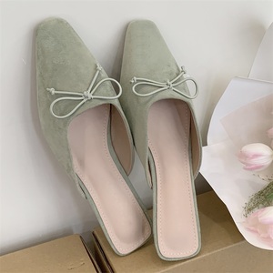 2025 New Retro Spring square <b>Toe</b> Flat slippers with Empty <b>Heels</b> and <b>Closed</b> <b>Toe</b> Shoes Solid Color Bow Non-slip Sandals - Product Image 3