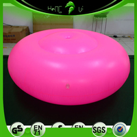 Gonflage personnalisé Ballon modèle boule d'eau rose sexy Jouet Hongyi Coussin d'eau rond gonflable flottant sur la piscine