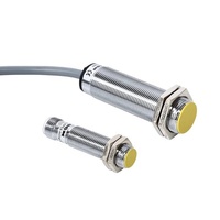 Capteur de proximité inductif Turck BI5-AP6X 8 mm non encastré NPN NO DC10-30V en laiton chromé pour automatisation industrielle