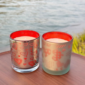 Nuevo diseño personalizado de lujo en forma de corazón tarros de velas rojo San Valentín plata velas perfumadas amor tema hechizo velas a granel - Product Image 6