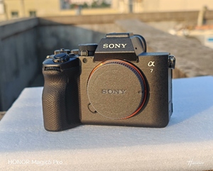Cámara Sony A7M5 de Alta Gama, 33MP, Grabación de Video 4k, Usada - Product Image 5