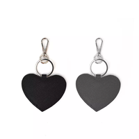 Porte-clés de luxe personnalisé en forme de cœur, logo personnalisé, haute qualité, multicolore, fait main, en cuir véritable pour sac et voiture