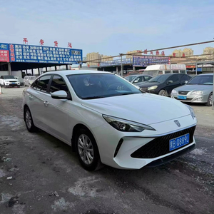 <span class=keywords><strong>Roewe</strong></span> I5 2023 Usado, Fabricado en 2025, 1.5L Manual, Edición Shuxiang, 2000km, Bajo Precio en Venta - Product Image 1