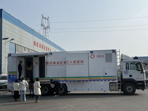 Vehículo Médico Móvil Todoterreno para Exámenes y Vacunaciones - Product Image 3