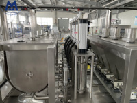 Machine de remplissage et de scellage automatique à vide linéaire PCL haute précision pour produits chimiques, aliments rapides, pâtes de riz, sauces, houmous, bols et barquettes