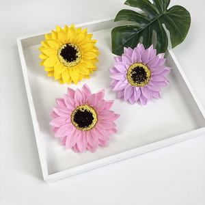 ของตกแต่งวันฮาโลวีน คริสต์มาส วันวาเลนไทน์ ดอกทานตะวันประดิษฐ์รักษ์โลก กล่องของขวัญการ์ตูน ช่อดอกไม้ - Product Image 5