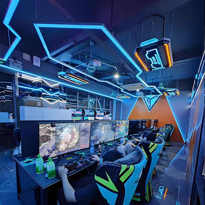 Panneau lumineux à miroir infini RGB personnalisable - Boîte à lumière LED dynamique 3D avec indice de protection IP44 pour KTV, bar et club - Product Image 3