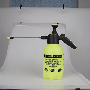 2L Китай пластиковая бутылка мини-распылитель переносимость ручного давления садовый распылитель с длинной насадкой съемный - Product Image 4