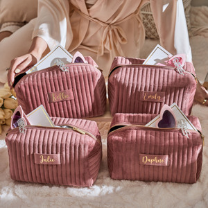 Pochette de toilette matelassée en velours, douce et capitonnée, pour voyage, idéale pour les femmes, demoiselles d'honneur, enterrement de vie de jeune fille, anniversaire, ou comme <span class=keywords><strong>sac</strong></span> à maquillage. - Product Image 1
