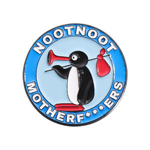 クリエイティブでキュートな海の生き物エナメルピンセット（サメ、クジラ、タツノオトシゴ、クラゲ） |   メタルブローチコレクション - Product Image 5