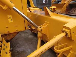 BULLDOZER Utilisé CAT D8R Haute Efficacité Ingénierie Construction Machines Pompe Meilleur Prix - Product Image 4