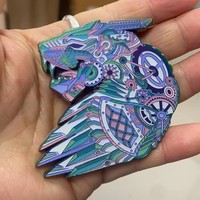 Özelleştirilmiş Metal Büyük Boy Rozet Özel Yumuşak Mineli Kulüp Logosu Rozeti Yaka İğnesi Promosyon Sanatı Koleksiyonluk
