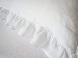 Funda de cojín de lino francés puro con volantes, colección de decoración para el hogar, almohada bordada con nombre de bebé, lino blanco con volantes, rectangular - Product Image 5