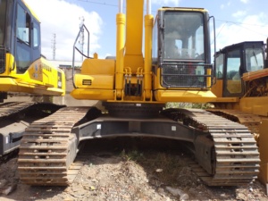 EXCAVATRICE PC300-7 UTILISÉE Bon état Komatsu PC 200 Japon Pelles d'occasion bon marché utilisées Original Japon Komatsu pc200-8 - Product Image 5