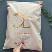 Emballage et impression sacs de t-shirt en plastique logocustom personnalisés vêtements sac auto-scellant à fermeture éclair biodégradable givré
