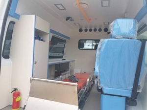 Ambulancia con Transmisión Automática 4X2, Vehículo de Primeros Auxilios, Hospital Móvil de Emergencia, Ambulancia de Enfermería - Product Image 6