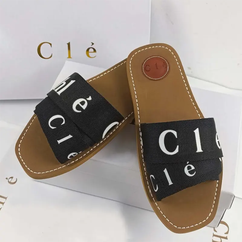 Designer Slippers Houtachtige Sandalen Stof Canvas Letters Luxe Merk Dia 'S Platte Sandalen Comfortabele Modieuze Outdoor Slip