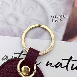 Professional Manufacturing Support Custom Cortical <b>Circle</b> Metal Bee Pendant Zinc Alloy Metal Keychain Car Keychain - Product Image 4