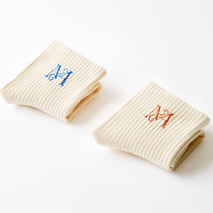 Nuevo Producto: Calcetines de Pilates con Logotipo Personalizado, Antideslizantes, de Algodón, con Agarre, para Mujer - Product Image 4