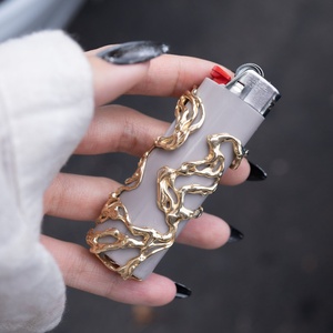 Estuche de Acero Inoxidable Estilo Vintage para Encendedores BIC Classic, Fundas Personalizadas para Encendedores, Diseño con Borla para Regalos de Padrinos de Boda - Product Image 4