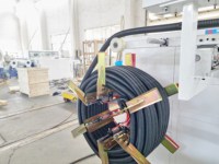 Machine d'extrusion de tuyaux flexibles en plastique à paroi simple corruguée à grande vitesse FEP PFA PP PE PVC PA pour le refroidissement de l'air/de l'eau