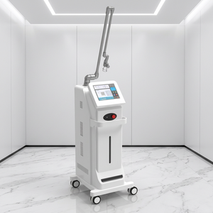 Machine à laser fractionné CO2 10,6 µm, appareil professionnel de resurfaçage cutané pour usage en spa et salon - Product Image 1