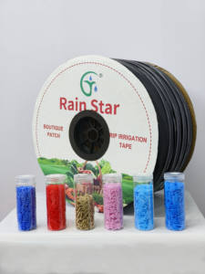 100% système d'irrigation goutte à goutte en plastique sous la surface goutteur intérieur plat DN 16mm <span class=keywords><strong>22mm</strong></span> <span class=keywords><strong>tuyau</strong></span> de bande d'irrigation goutte à goutte de jardin pour les cultures en rangée - Product Image 2