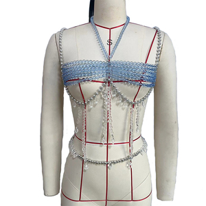 Top Bralette Artigianale Personalizzato con Perle e Cristalli Blu per Festival Estivi e Concerti - Product Image 5