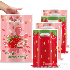 Sac cadeau fraise en plastique pour fête d'anniversaire, sac à bonbons avec poignée, sac décoratif écologique - Product Image 2