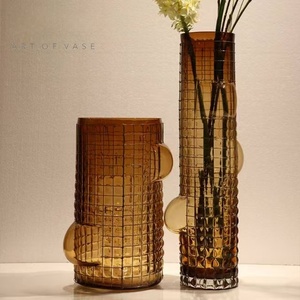 Vase en verre artisanal minimaliste moderne, vase décoratif artistique de luxe pour centre de table de maison moderne - Product Image 4