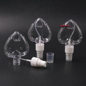 زجاجة بخاخة متدلية مزودة بحلقة مفاتيح 50 مللي, زجاجة بخاخة معلقة مزودة بسلسلة مفاتيح وزجاجة قلب وغسول للعناية الشخصية ، كما يمكن تعليقها في حاوية سائلة - Product Image 1