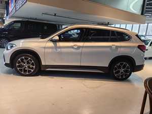 <span class=keywords><strong>BMW</strong></span> X1 SDrive20Li 2.0T Luxury <span class=keywords><strong>SUV</strong></span> Usata del 2020, Turbo 7DCT FWD Automatica, Passo Lungo, Tetto Panoramico Premium - Product Image 4