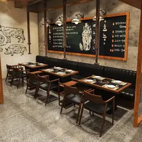 Ensemble de banquettes de restaurant vintage personnalisées, tables et chaises - Meubles commerciaux durables en bois écologique pour hôtels et écoles