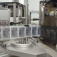 Máquina Etiquetadora de Impresión y Aplicación Controlada por PLC Skilt para Línea de Empaquetado de Cartón Corrugado