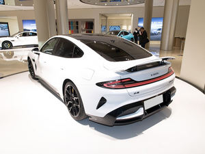 2024 pour Xiaomi Ultra Family EV 5 places, compatible <span class=keywords><strong>ISOFIX</strong></span>, purification d'air UV-C, tablettes de siège arrière à vendre - Product Image 5