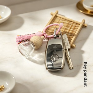 Difusor de aroma de cristal con forma de calabaza, colgante con borla, botella vacía para fragancia, adorno aromático para coche y mochila, venta al por mayor - Product Image 4