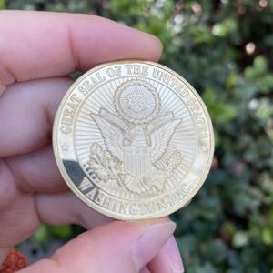 บ้านสีขาวตราประทับประธานาธิบดีของที่ระลึกเหรียญที่ระลึกของขวัญที่ระลึกพร้อมกล่องแสดงพลาสติก - Product Image 6