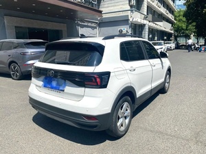 Volkswagen <span class=keywords><strong>T</strong></span>-<span class=keywords><strong>Cross</strong></span> 1.5L Fashion Edition SUV d'occasion <span class=keywords><strong>2022</strong></span>, 32000 km, peinture d'origine, conduite à gauche, véhicule essence de seconde main - Product Image 6