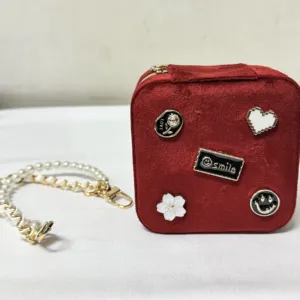 Estuche de viaje ecológico de terciopelo cuadrado mini para joyas al por mayor con compartimentos divididos para colección de collares, anillos y pendientes - Product Image 4