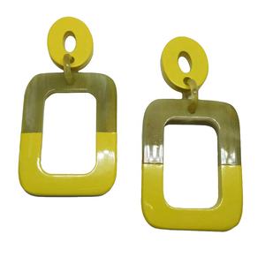 Fabrication magnétique du vietnam, boucles d'oreilles cadeau faites à la main, pièces de laque, corne de citrouille, en or, stock artisanal - Product Image 2